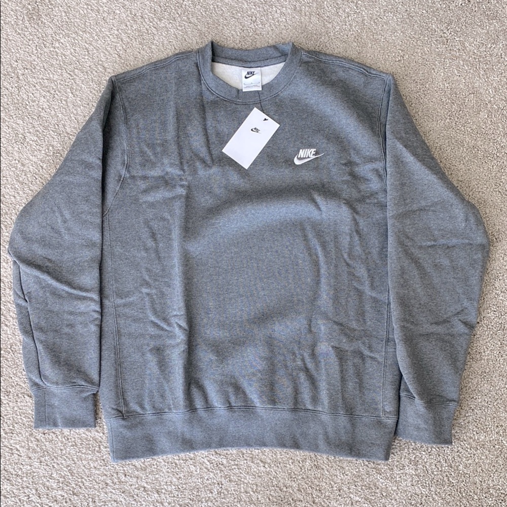 Nike Men's Gray Sweater